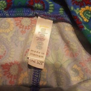 LuLaRoe Pants - NWT LulaRoe leggings (OS) LuLaRoe Pants - NWT LulaRoe leggings (OS)